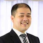 中城 卓哉 氏